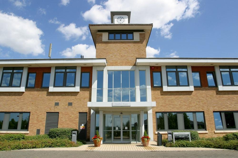 Hotel Kents Hill Park Training & Conference Centre Milton Keynes Esterno foto