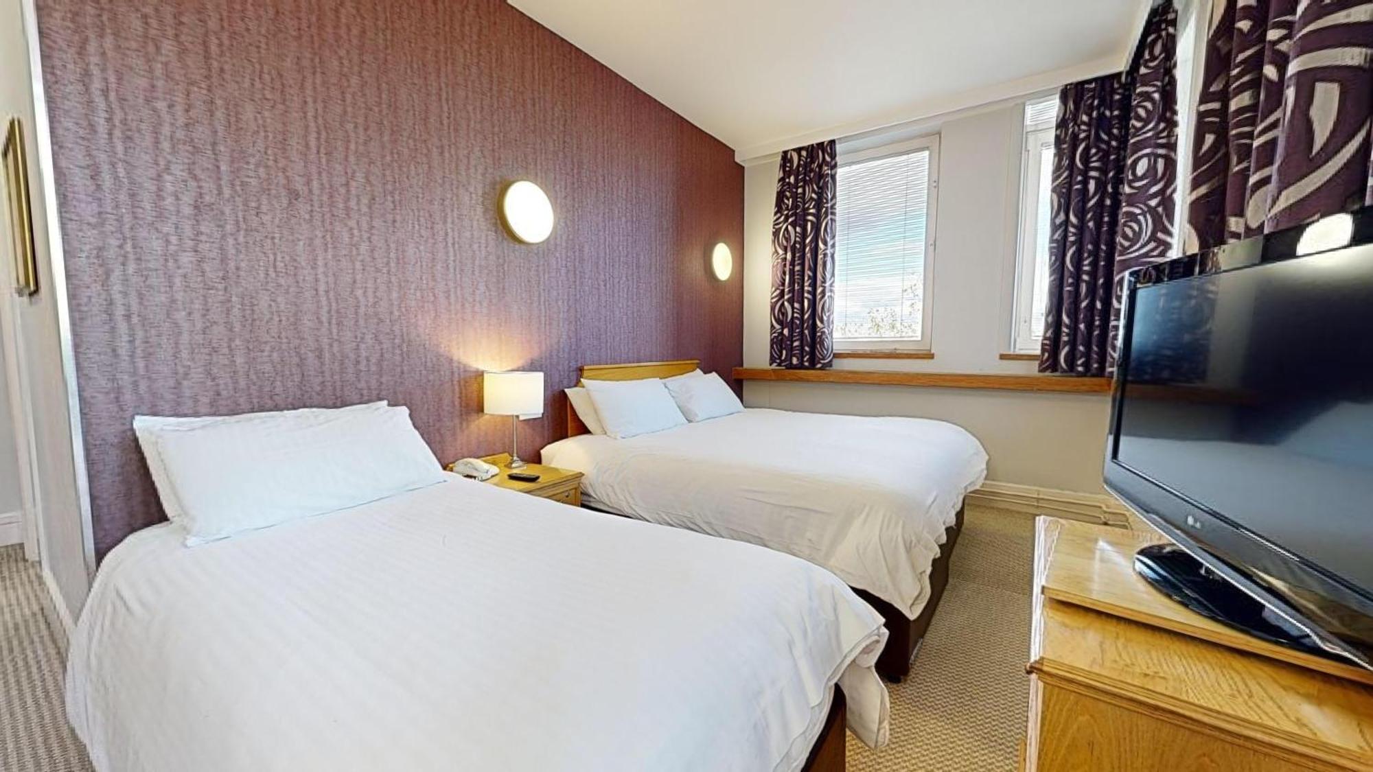 Hotel Kents Hill Park Training & Conference Centre Milton Keynes Esterno foto